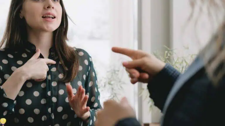 adaptive conflict handling